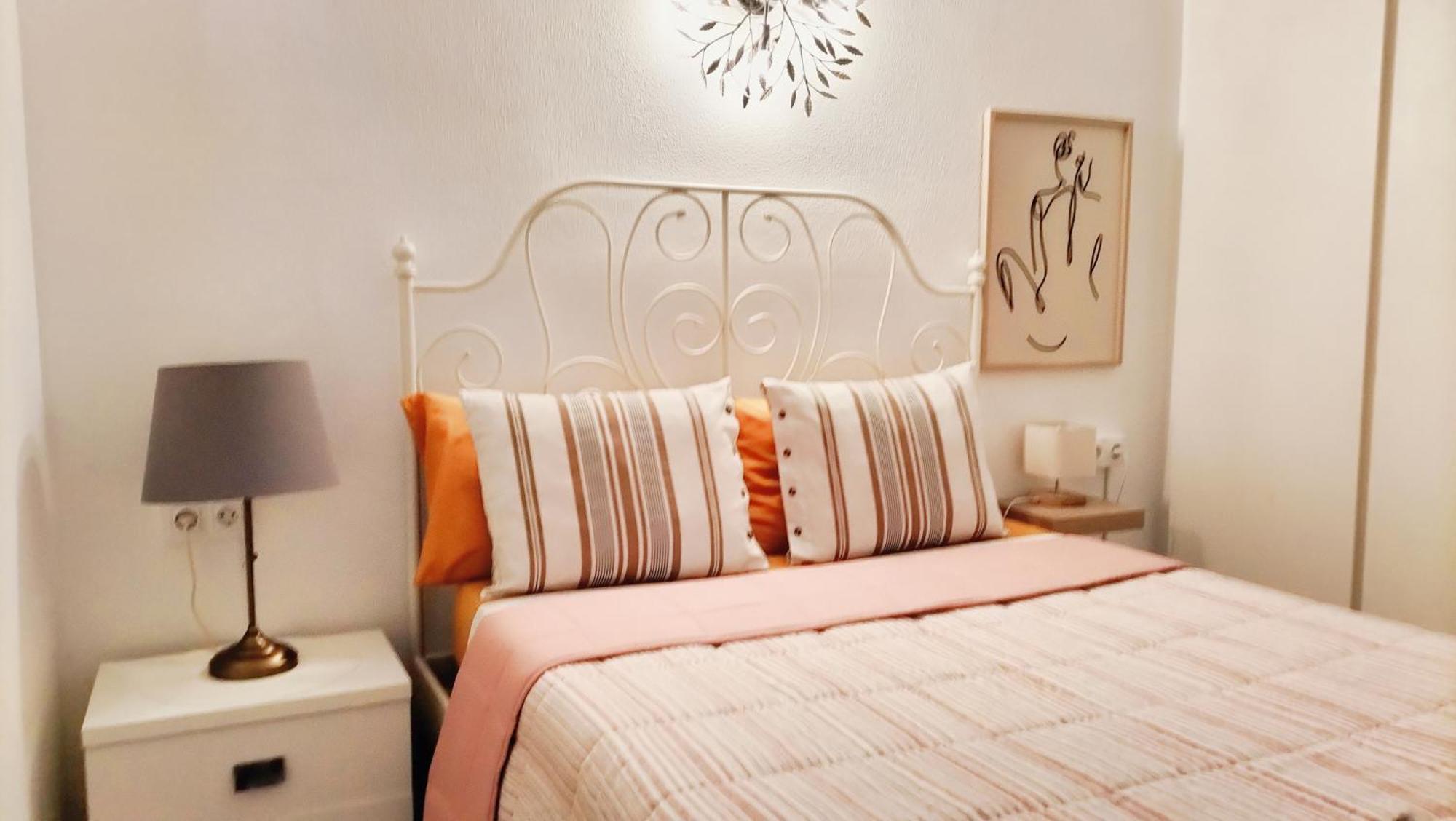 Bonito Apartamento De Dos Dormitorios En El Centro Y Calle San Miguel ตอร์เรโมลิโนส ภายนอก รูปภาพ